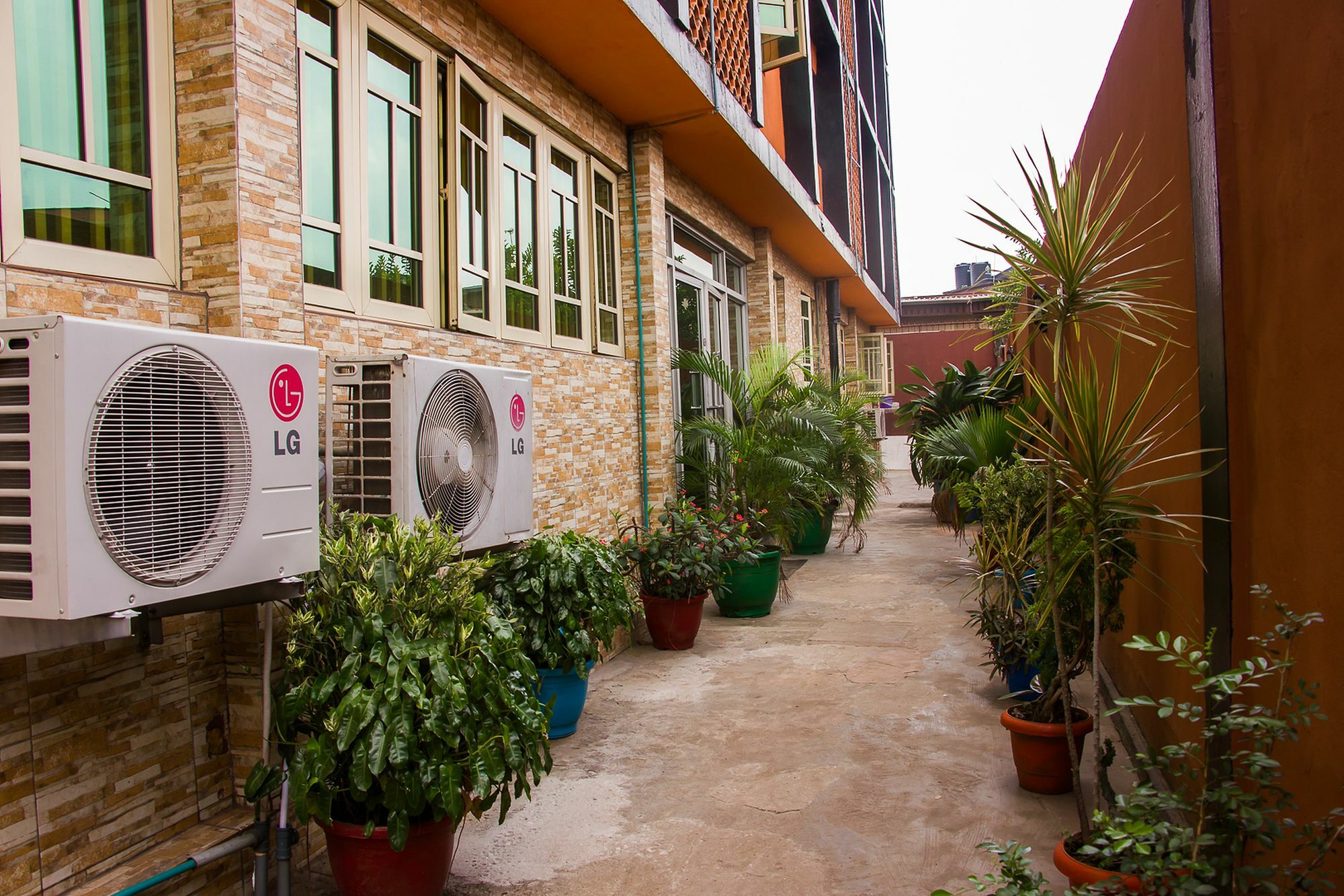 Apollo Hotel Lagos Exterior foto