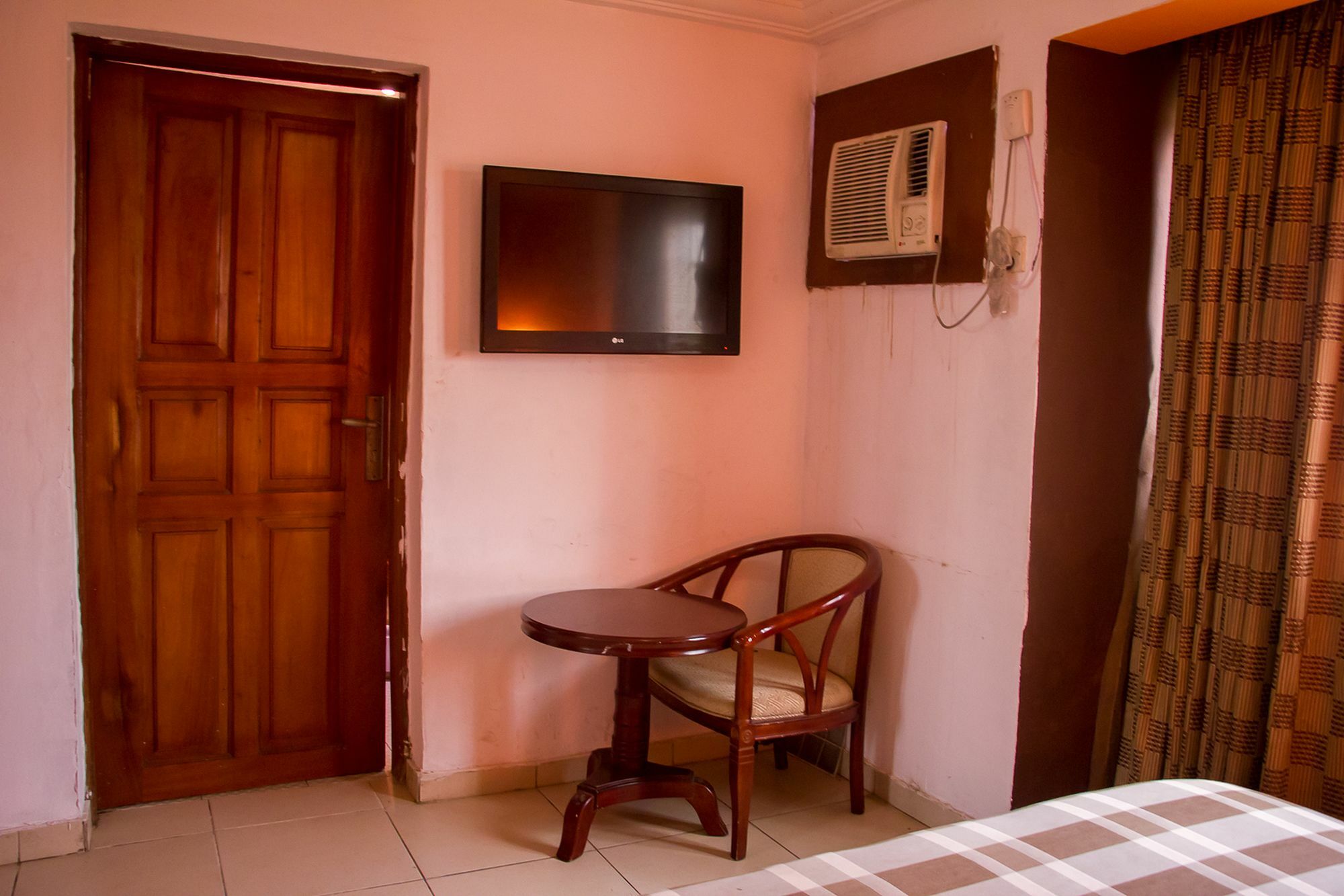 Apollo Hotel Lagos Exterior foto