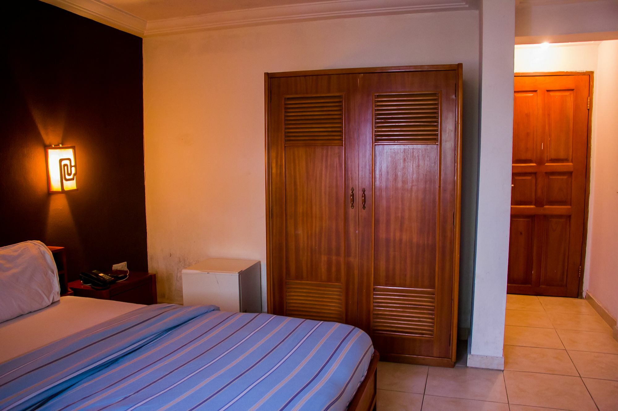 Apollo Hotel Lagos Exterior foto